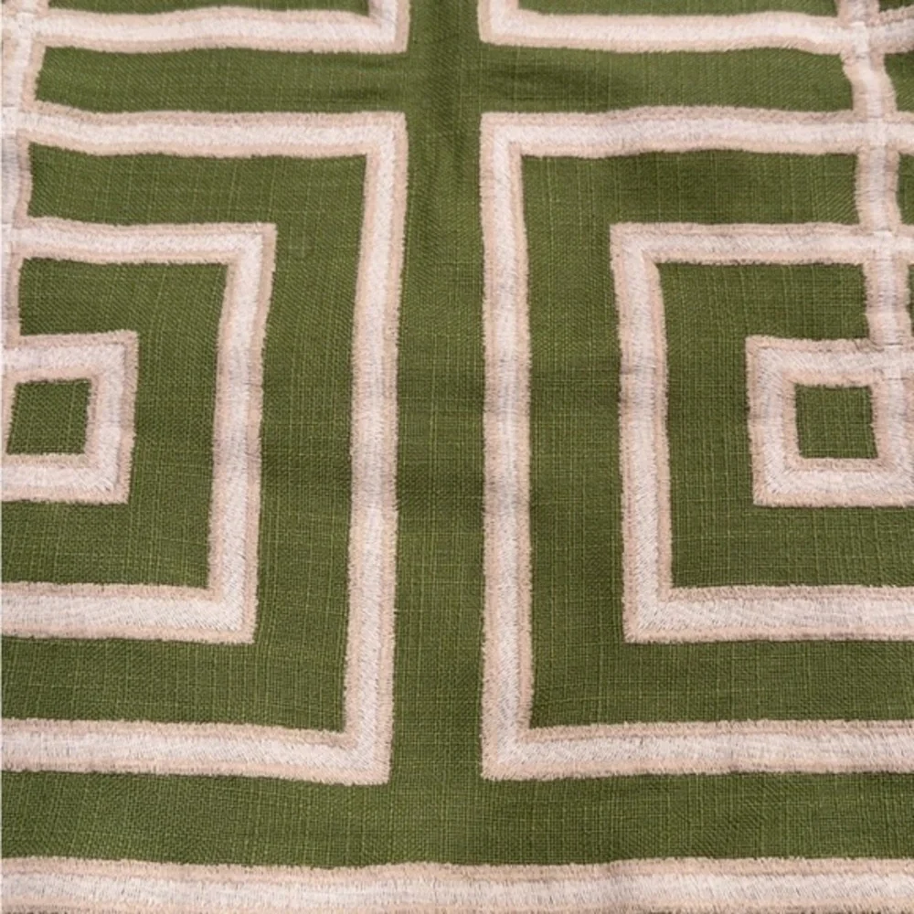 Williams Sonoma Interlock Geometric Greek Key Green‎ Pillow Cover 20x20